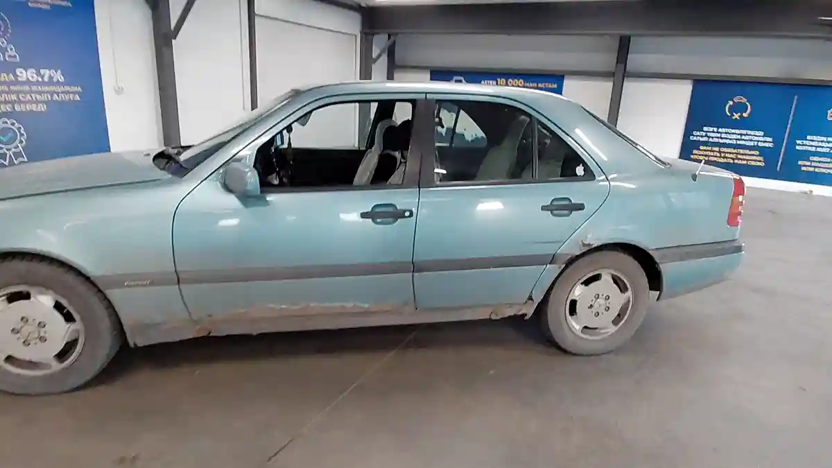 Mercedes-Benz C-Класс 1994 года за 800 000 тг. в Астана