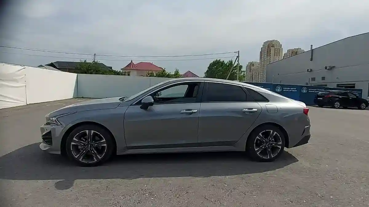 Kia K5 2021 года за 12 000 000 тг. в Шымкент
