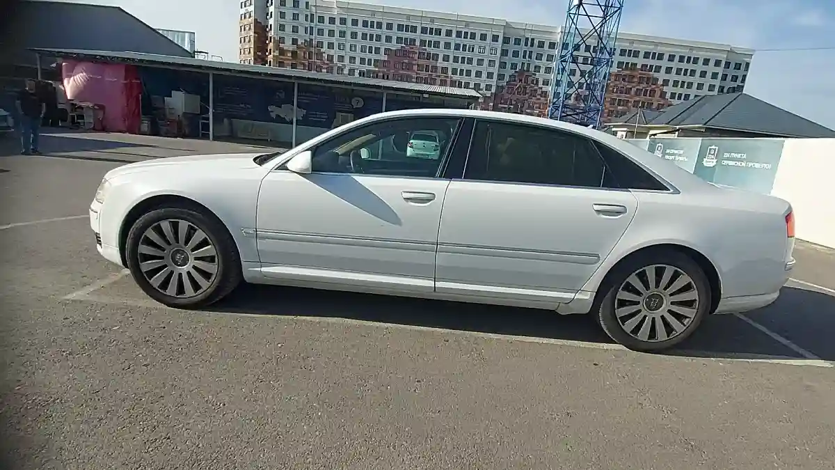 Audi A8 2007 года за 3 300 000 тг. в Шымкент