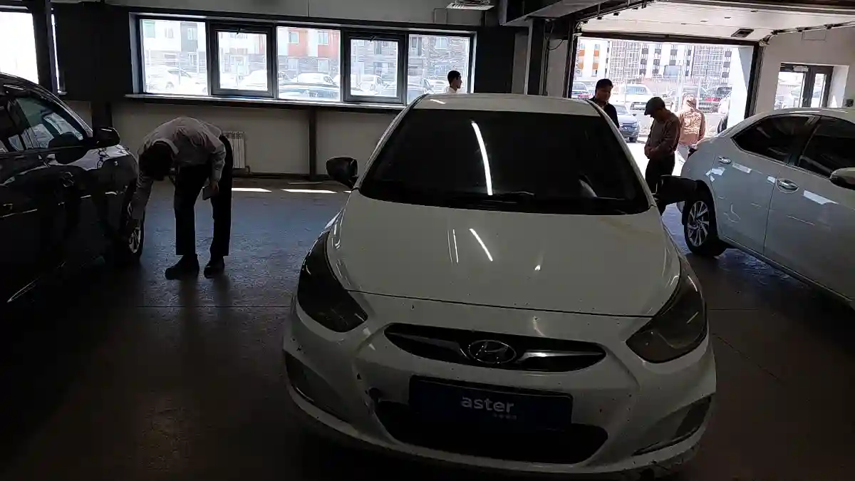 Hyundai Accent 2013 года за 2 600 000 тг. в Астана
