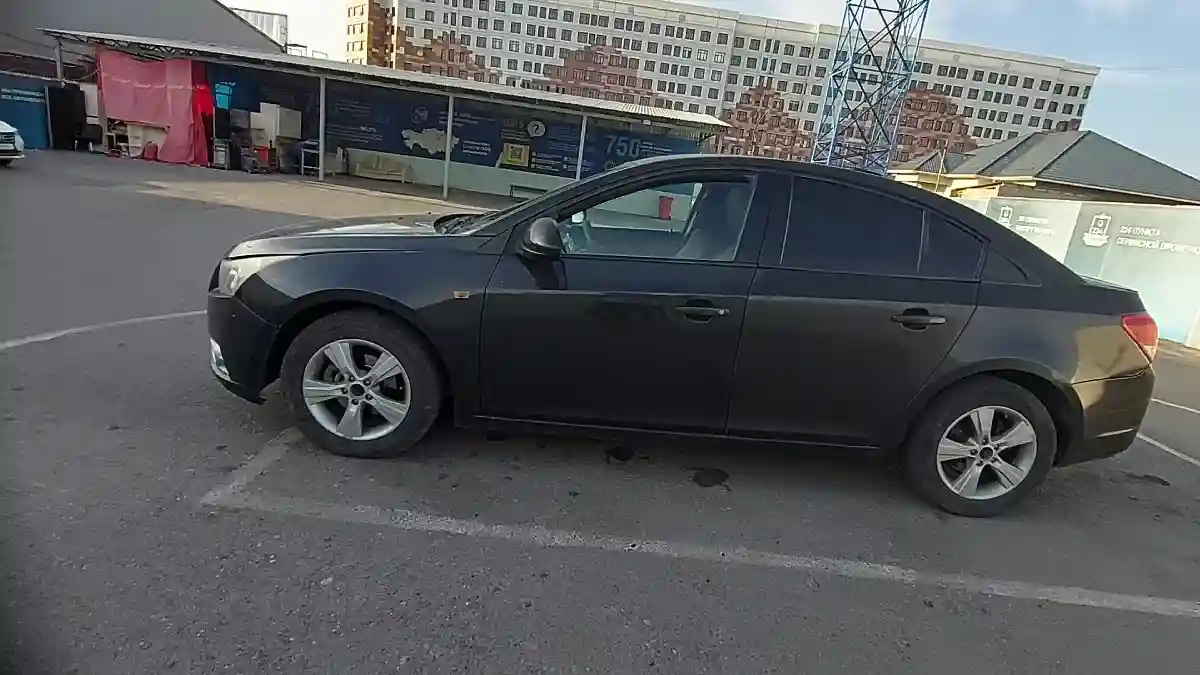Chevrolet Cruze 2010 года за 2 100 000 тг. в Шымкент