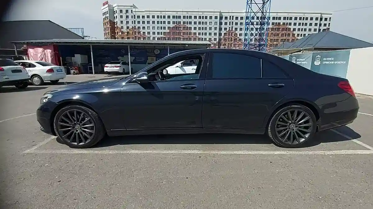 Mercedes-Benz S-Класс 2015 года за 19 000 000 тг. в Шымкент