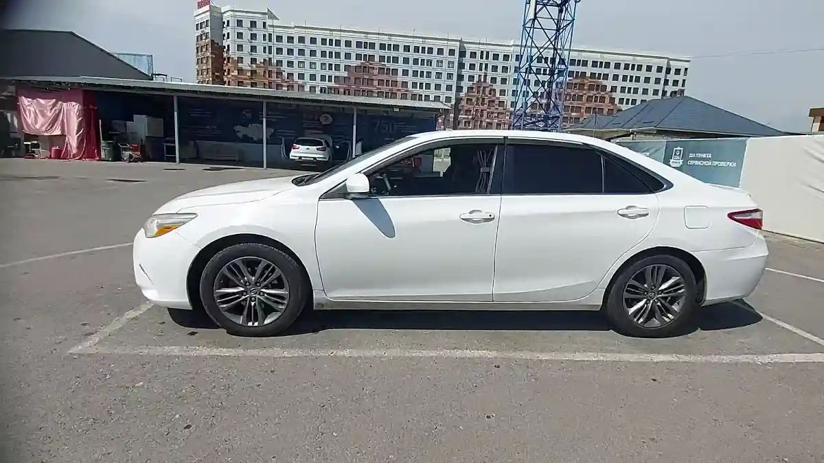 Toyota Camry 2015 года за 7 000 000 тг. в Шымкент