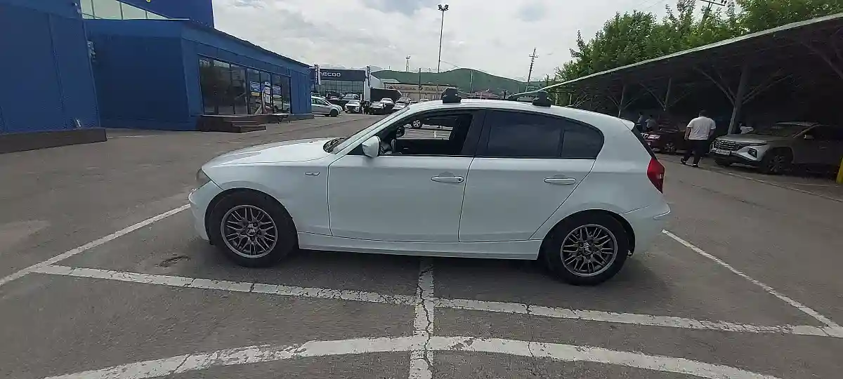 BMW 1 серии 2011 года за 4 500 000 тг. в Алматы