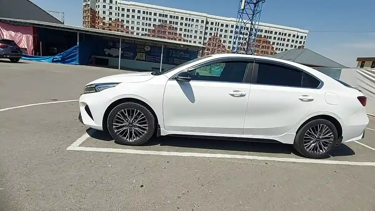 Kia Cerato 2024 года за 10 500 000 тг. в Шымкент