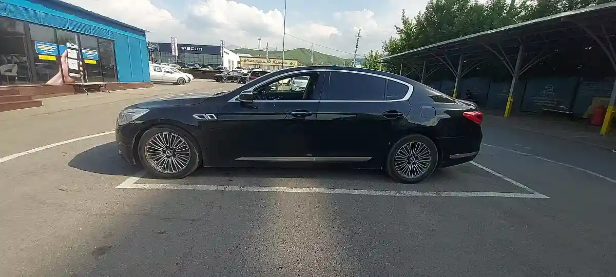 Kia Quoris 2014 года за 14 000 000 тг. в Алматы