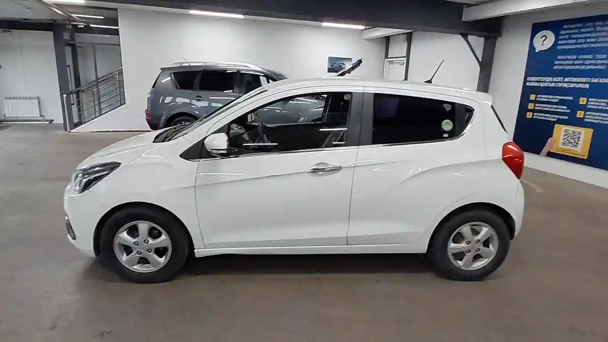 Chevrolet Spark 2019 года за 4 000 000 тг. в Астана