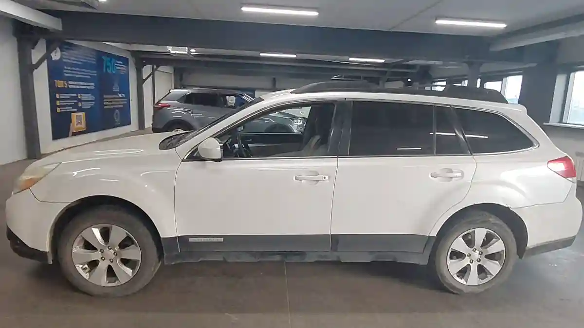 Subaru Outback 2010 года за 5 300 000 тг. в Астана