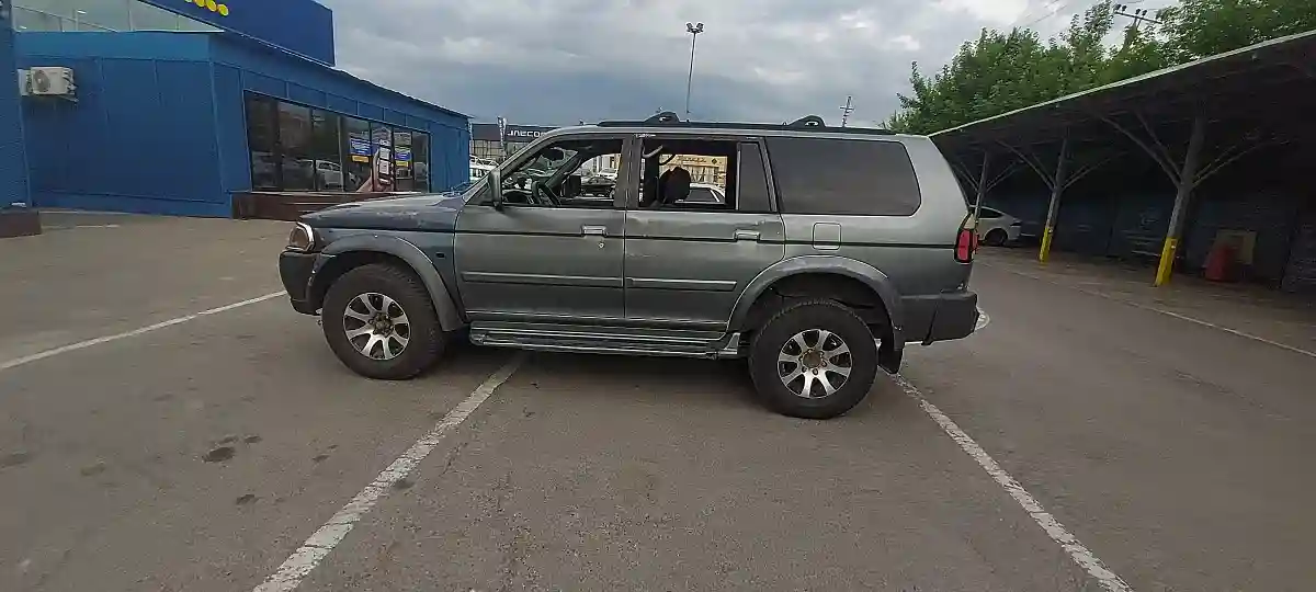 Mitsubishi Montero Sport 2000 года за 3 500 000 тг. в Алматы
