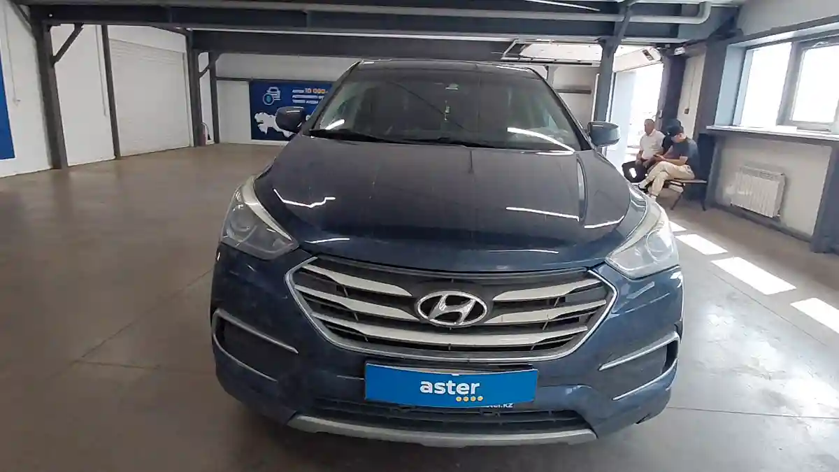 Hyundai Santa Fe 2017 года за 9 000 000 тг. в Астана