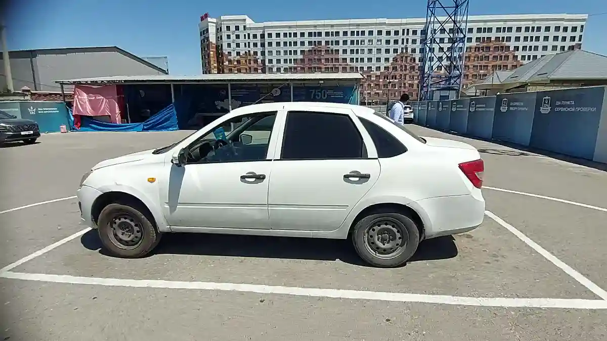 LADA (ВАЗ) Granta 2016 года за 2 800 000 тг. в Шымкент