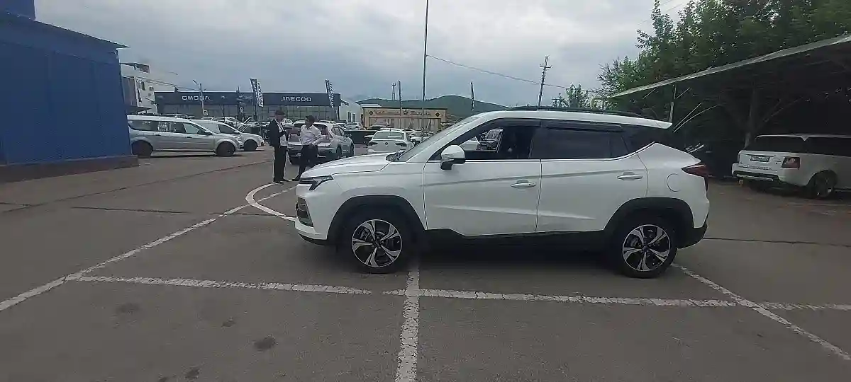 JAC JS4 2023 года за 7 000 000 тг. в Алматы