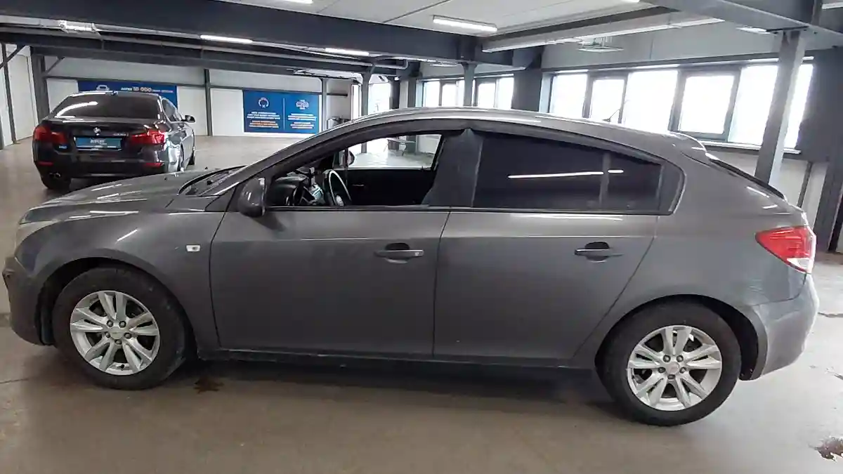 Chevrolet Cruze 2013 года за 2 900 000 тг. в Астана