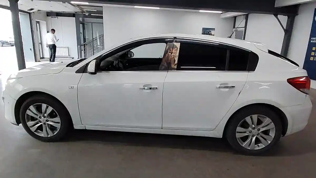 Chevrolet Cruze 2013 года за 4 100 000 тг. в Астана