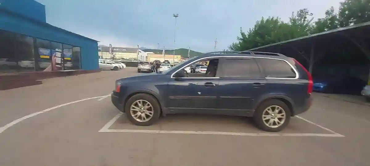 Volvo XC90 2003 года за 4 500 000 тг. в Алматы