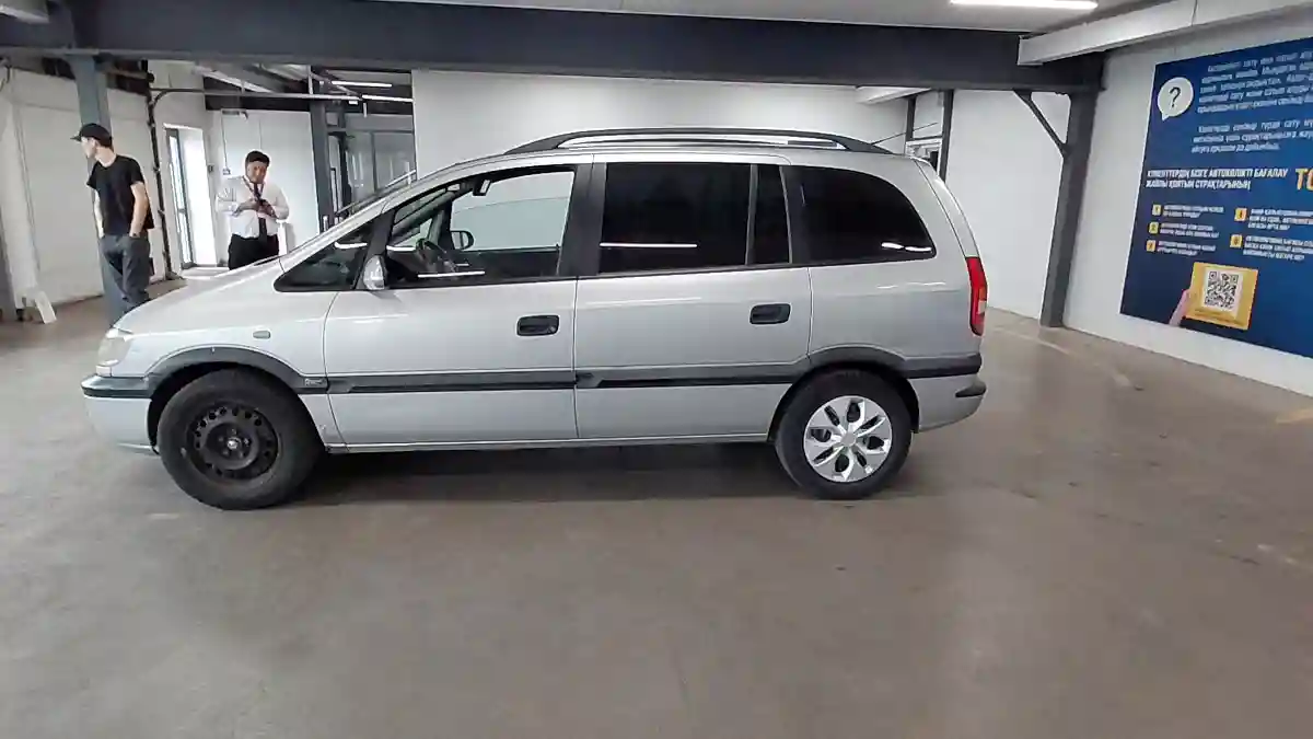 Opel Zafira 2001 года за 2 500 000 тг. в Астана