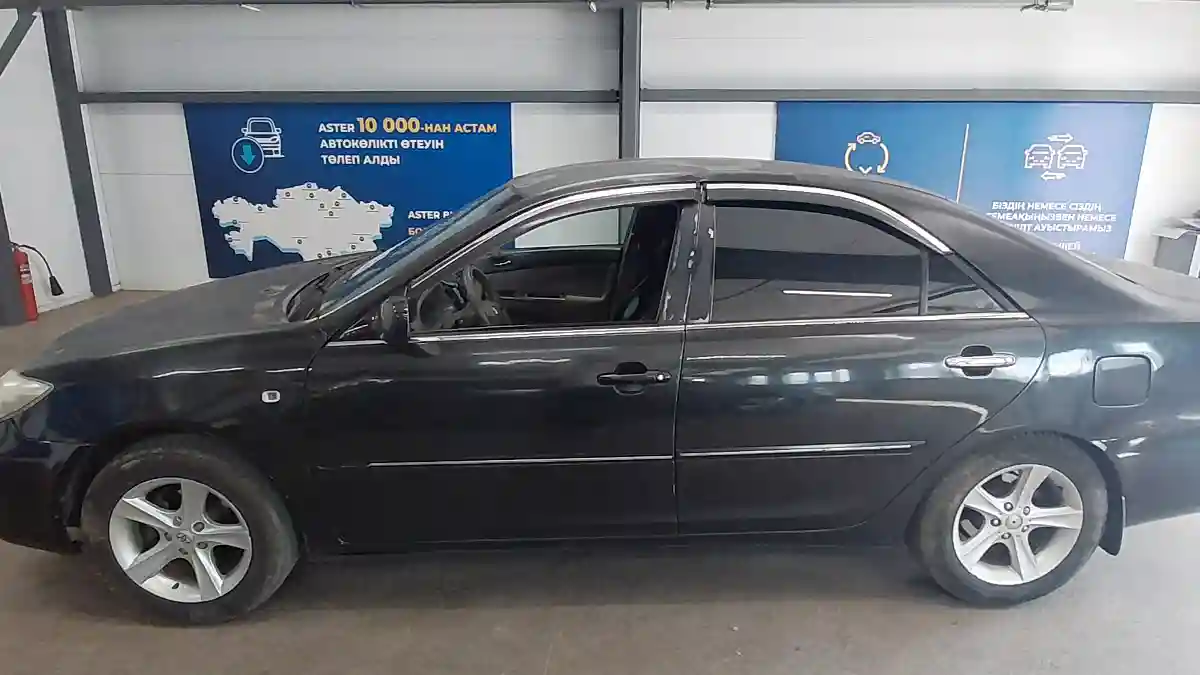Toyota Camry 2005 года за 3 000 000 тг. в Астана