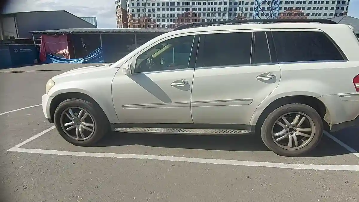 Mercedes-Benz GL-Класс 2008 года за 7 000 000 тг. в Шымкент