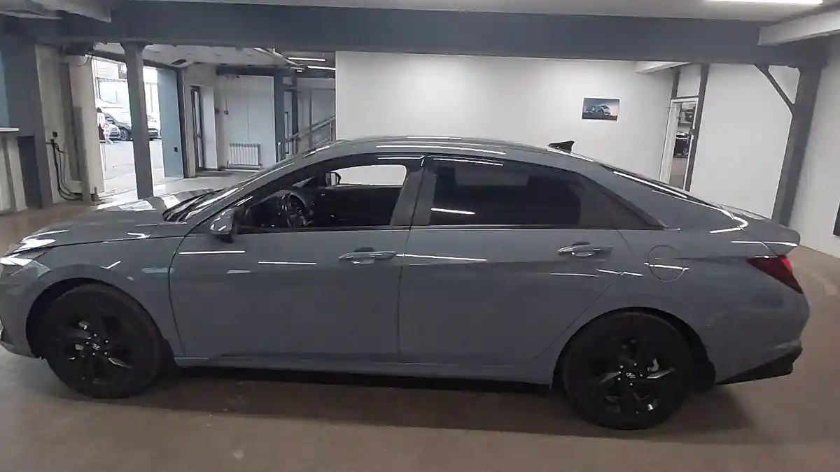 Hyundai Elantra 2021 года за 9 000 000 тг. в Астана