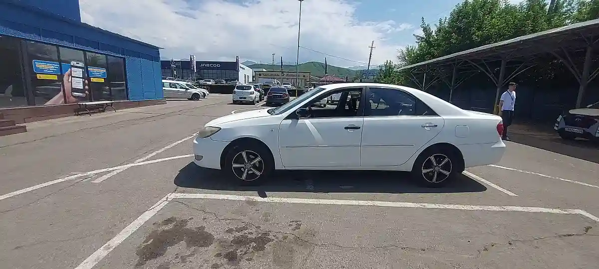 Toyota Camry 2005 года за 3 000 000 тг. в Алматы