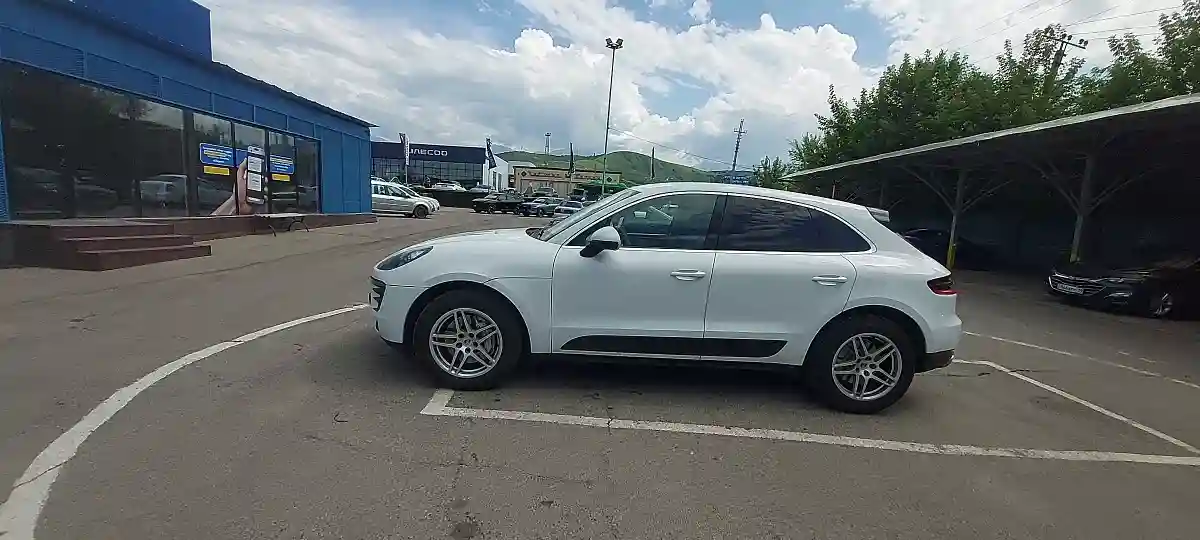 Porsche Macan 2014 года за 16 000 000 тг. в Алматы