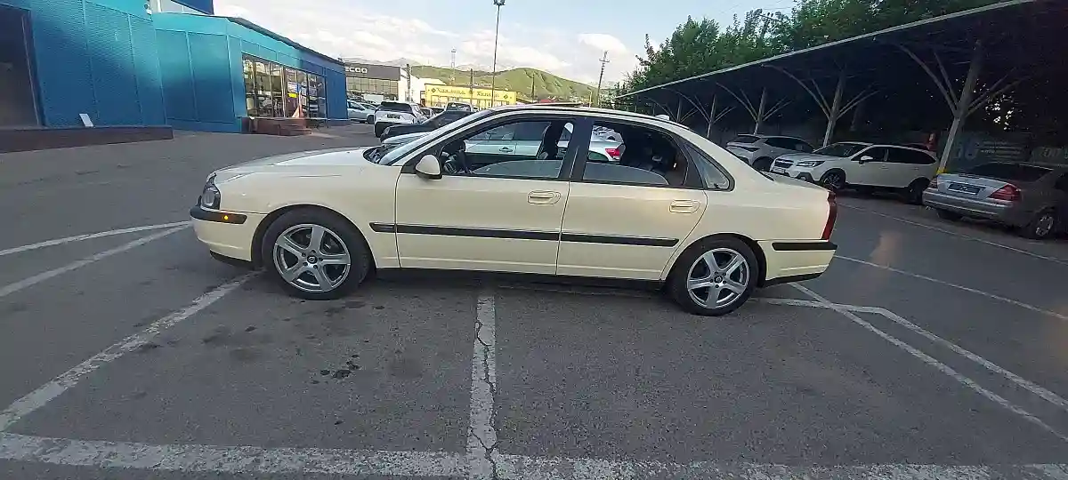 Volvo S80 2002 года за 2 000 000 тг. в Алматы
