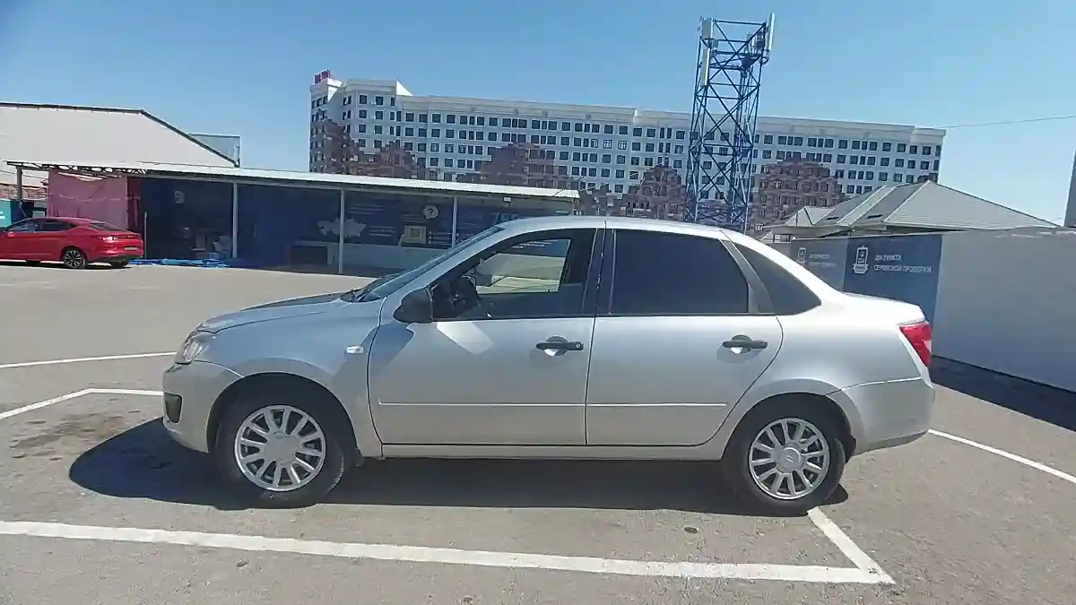 LADA (ВАЗ) Granta 2017 года за 2 900 000 тг. в Шымкент