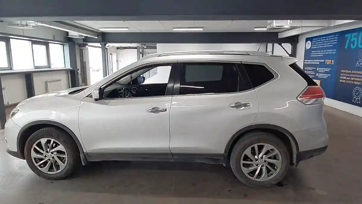 Nissan X-Trail 2016 года за 7 800 000 тг. в Астана
