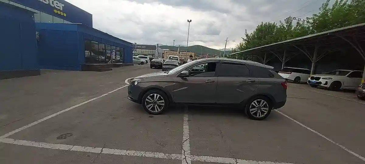 LADA (ВАЗ) Vesta Cross 2021 года за 6 500 000 тг. в Алматы