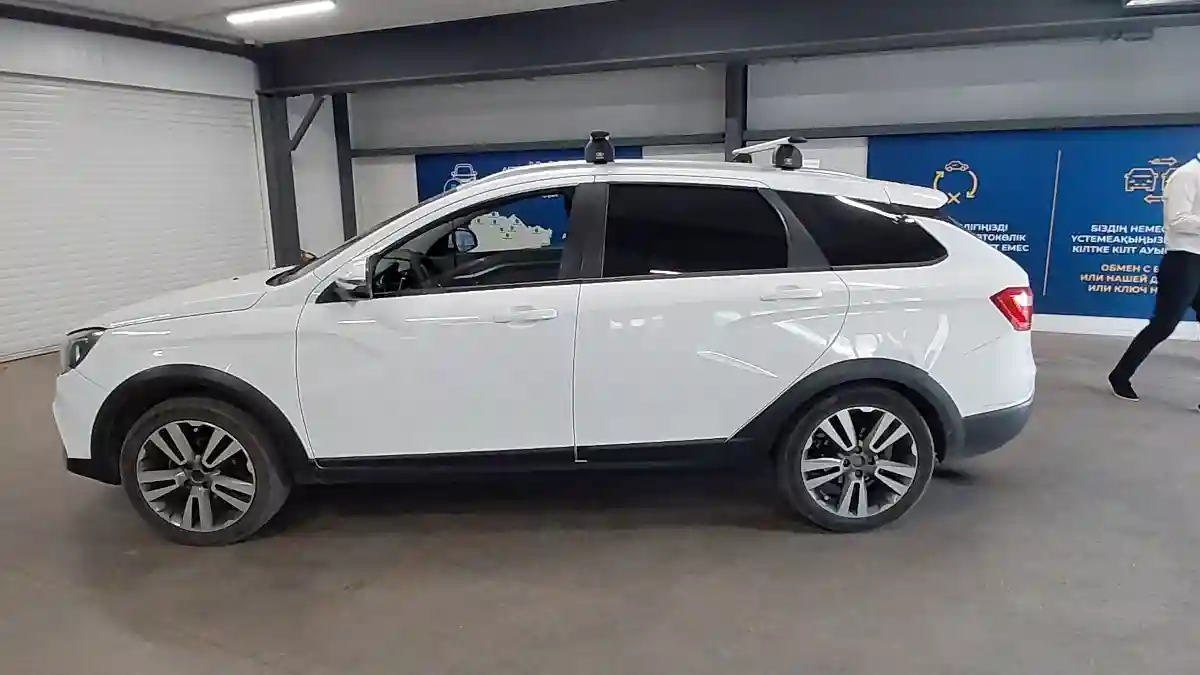 LADA (ВАЗ) Vesta Cross 2020 года за 7 000 000 тг. в Астана