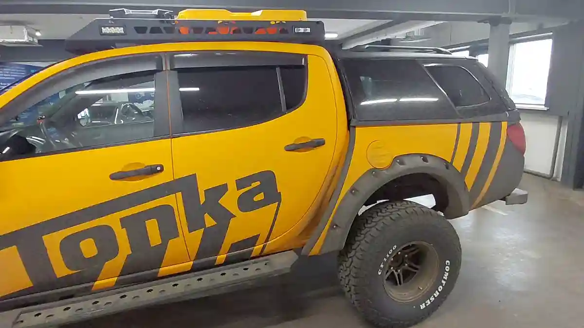 Mitsubishi L200 2008 года за 15 000 000 тг. в Астана