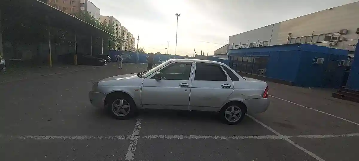 LADA (ВАЗ) Priora 2011 года за 1 500 000 тг. в Алматы