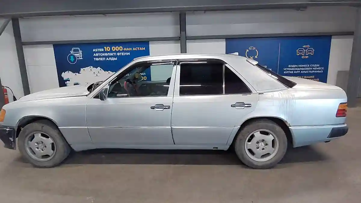 Mercedes-Benz E-Класс 1992 года за 900 000 тг. в Астана