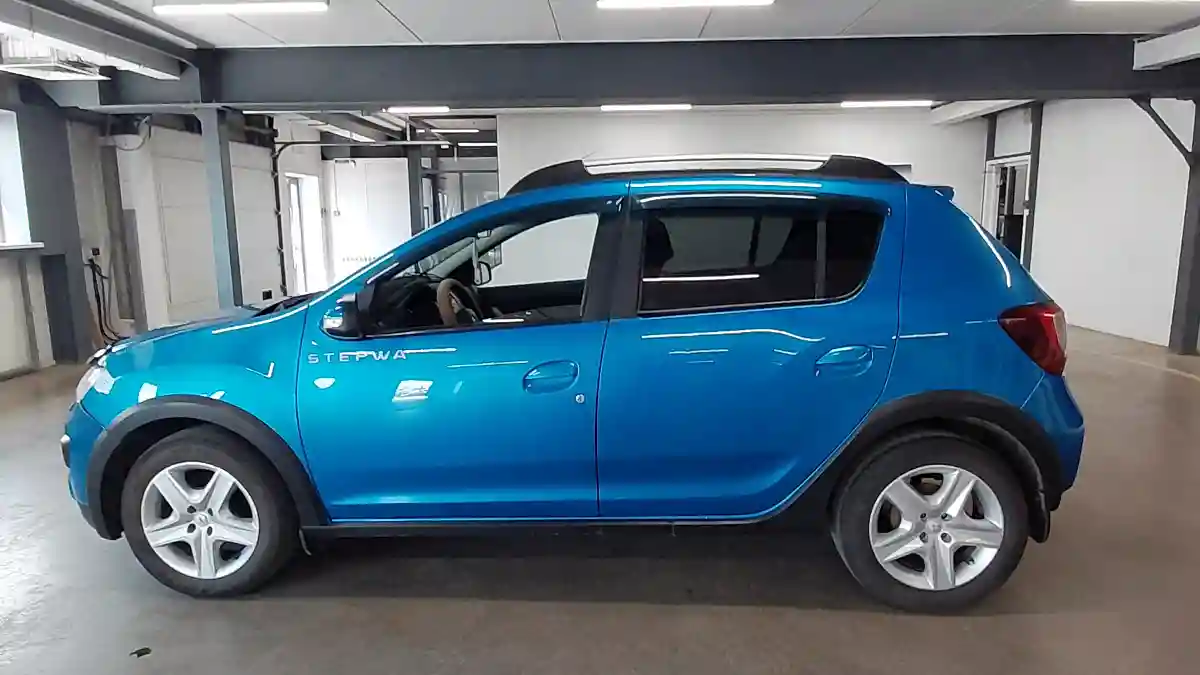 Renault Sandero 2016 года за 2 500 000 тг. в Астана