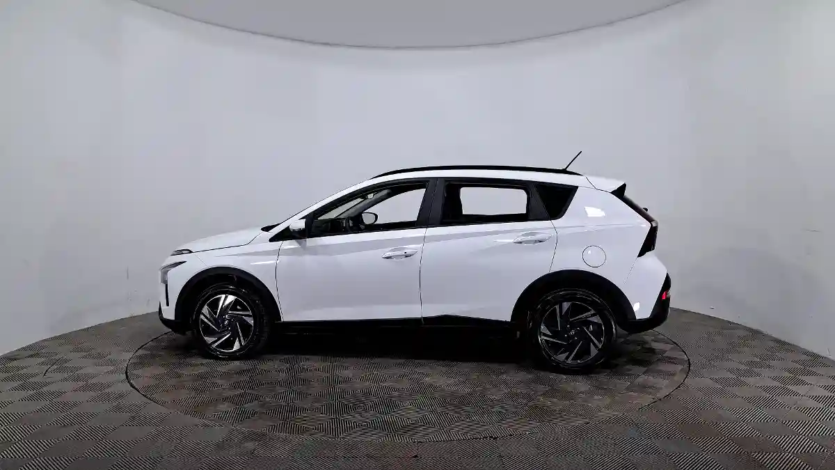 Hyundai Bayon 2023 года за 8 500 000 тг. в Астана