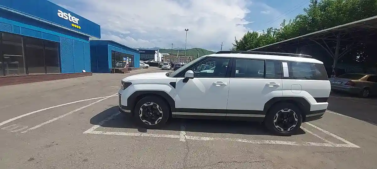 Hyundai Santa Fe 2025 года за 17 000 000 тг. в Алматы