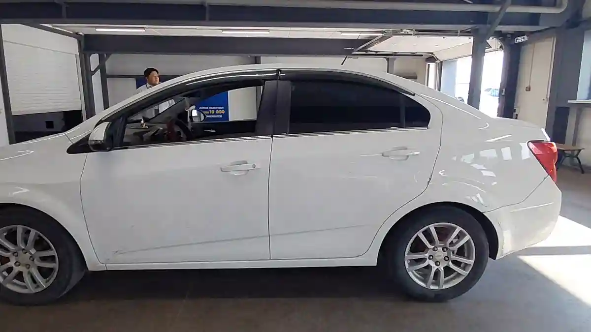 Chevrolet Aveo 2014 года за 3 500 000 тг. в Астана