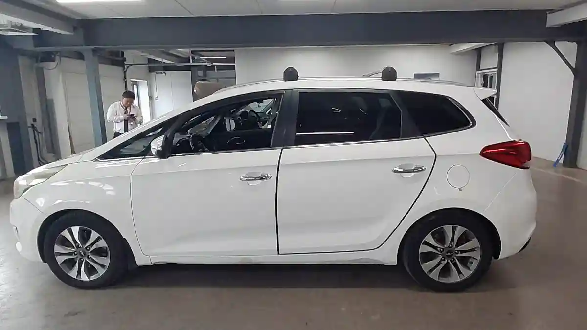 Kia Carens 2014 года за 6 000 000 тг. в Астана