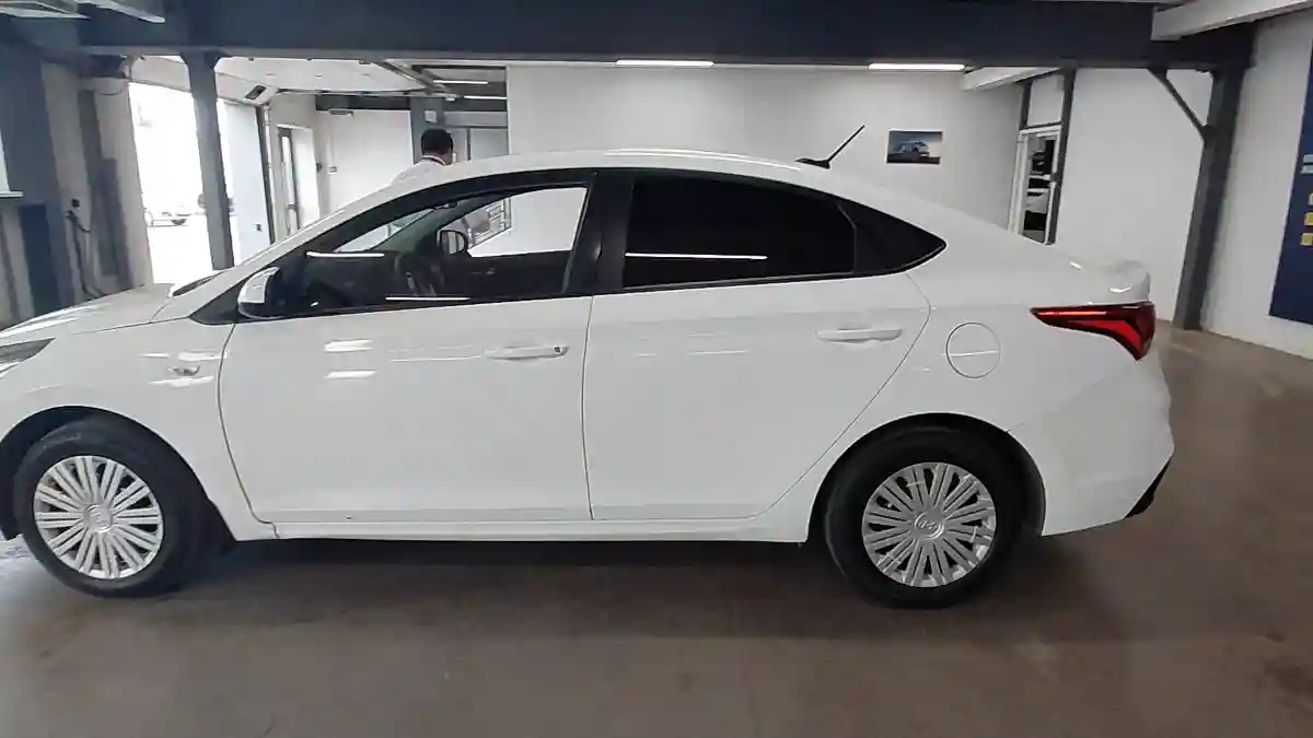 Hyundai Accent 2019 года за 6 500 000 тг. в Астана