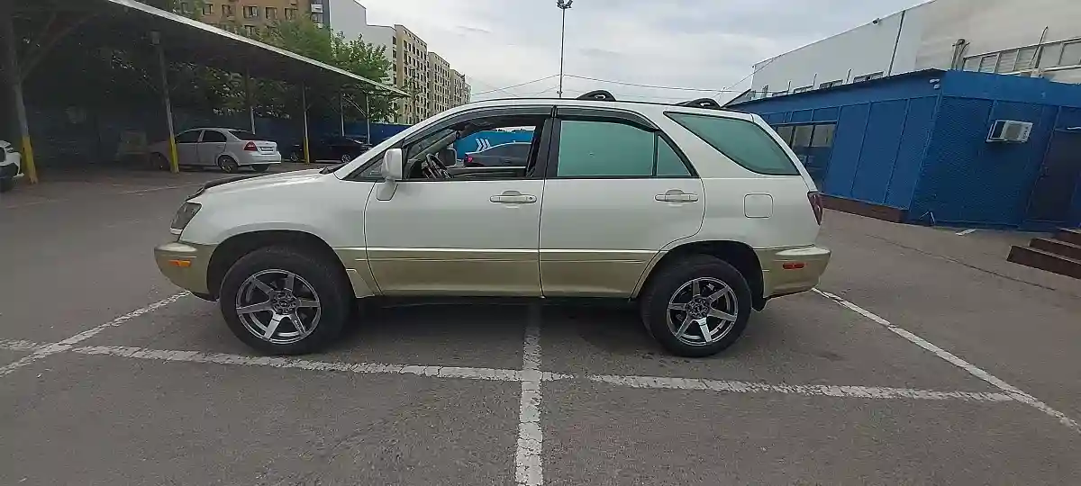 Lexus RX 1998 года за 4 500 000 тг. в Алматы