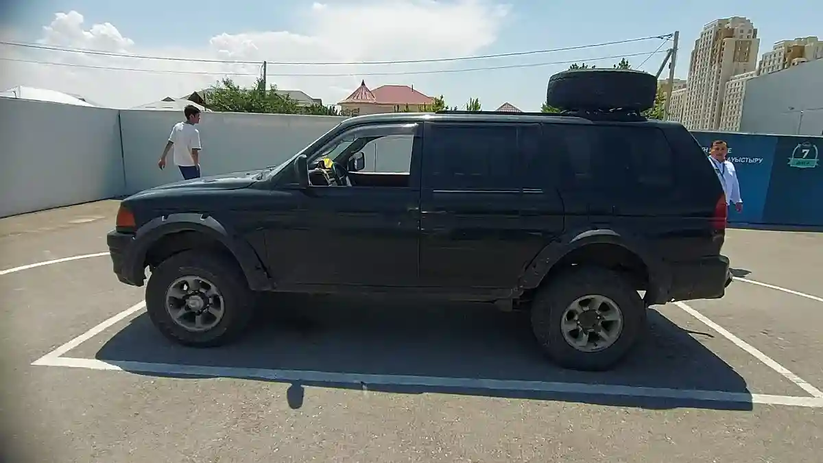 Mitsubishi Montero Sport 1998 года за 3 500 000 тг. в Шымкент
