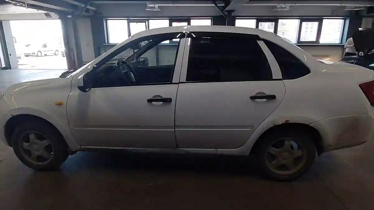 LADA (ВАЗ) Granta 2012 года за 1 600 000 тг. в Астана
