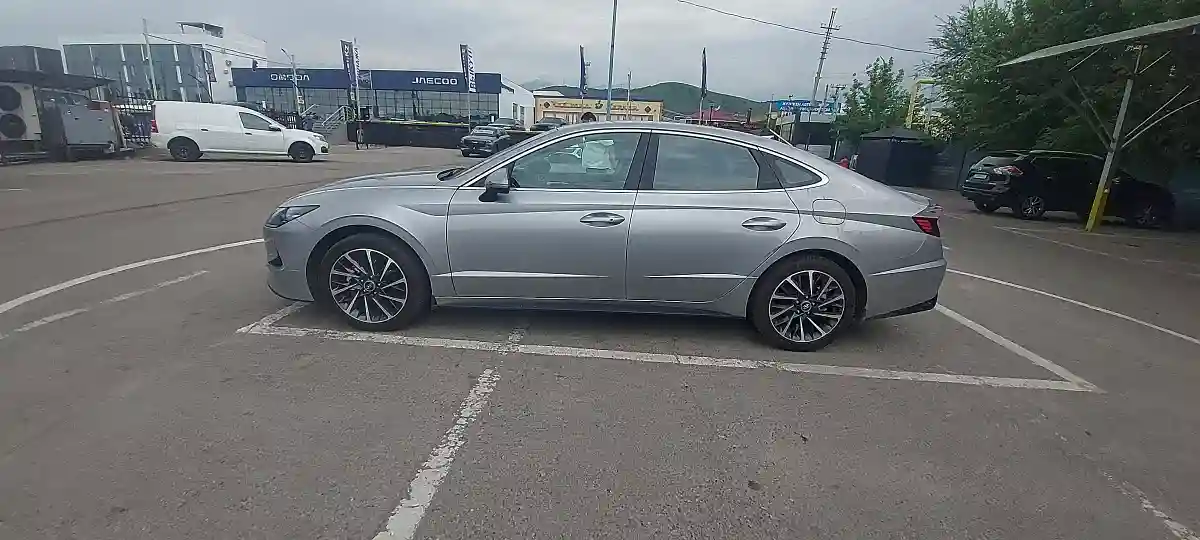 Hyundai Sonata 2023 года за 10 000 000 тг. в Алматы