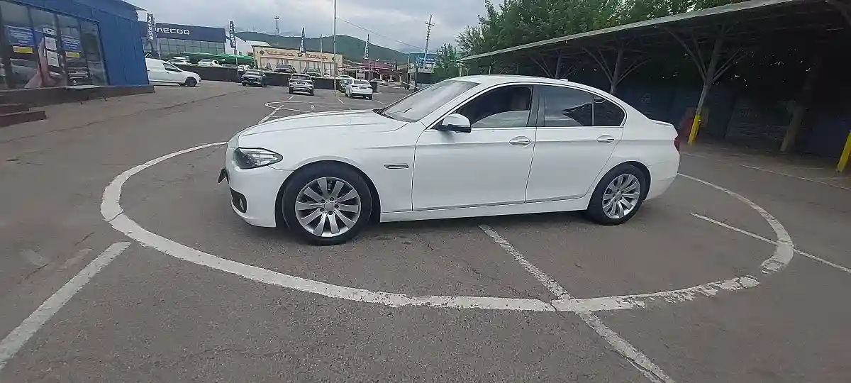 BMW 5 серии 2013 года за 6 800 000 тг. в Алматы