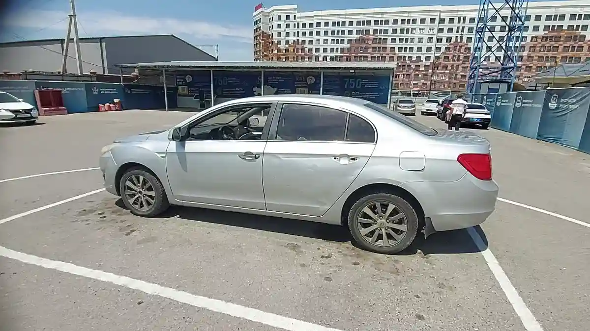 Lifan Cebrium (720) 2014 года за 3 000 000 тг. в Шымкент
