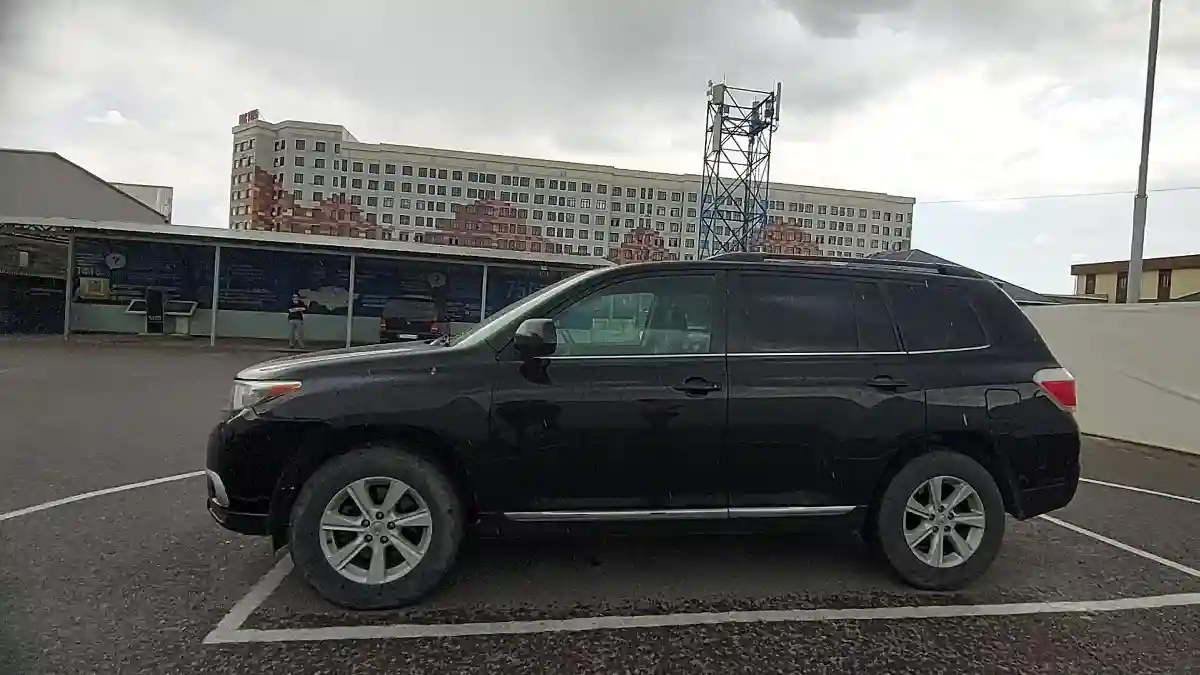 Toyota Highlander 2012 года за 11 000 000 тг. в Шымкент