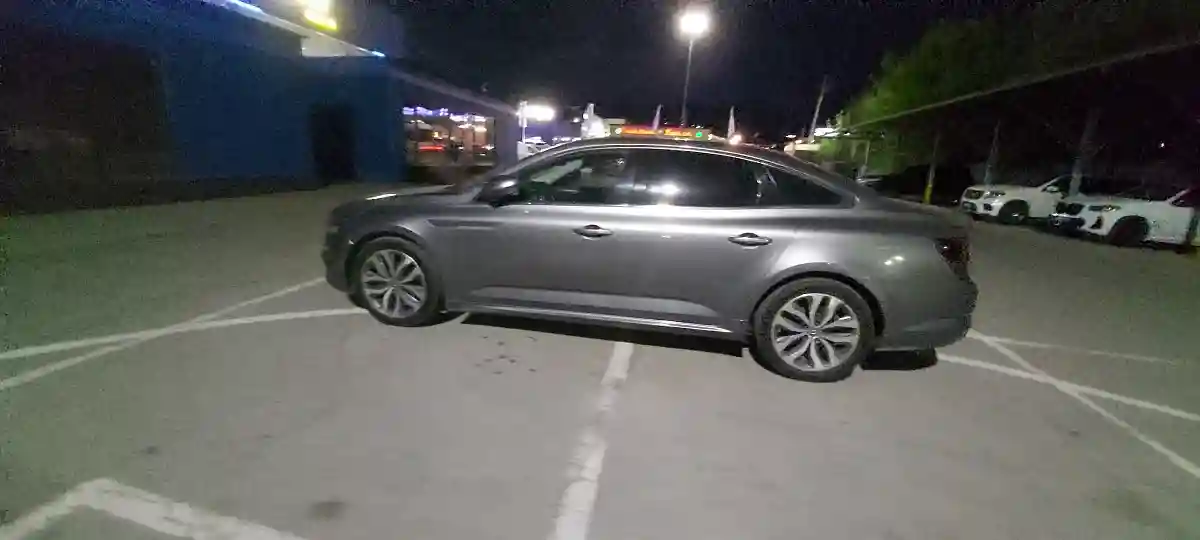 Renault Samsung SM6 2016 года за 5 300 000 тг. в Алматы