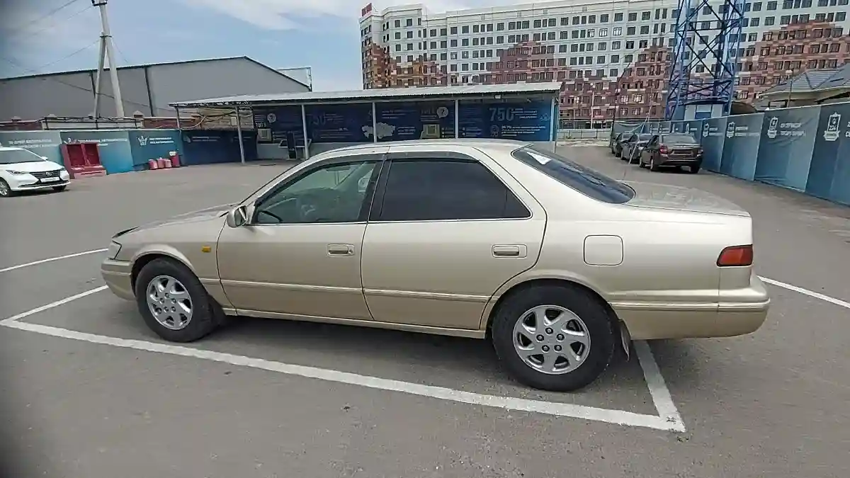 Toyota Camry 1998 года за 3 300 000 тг. в Шымкент
