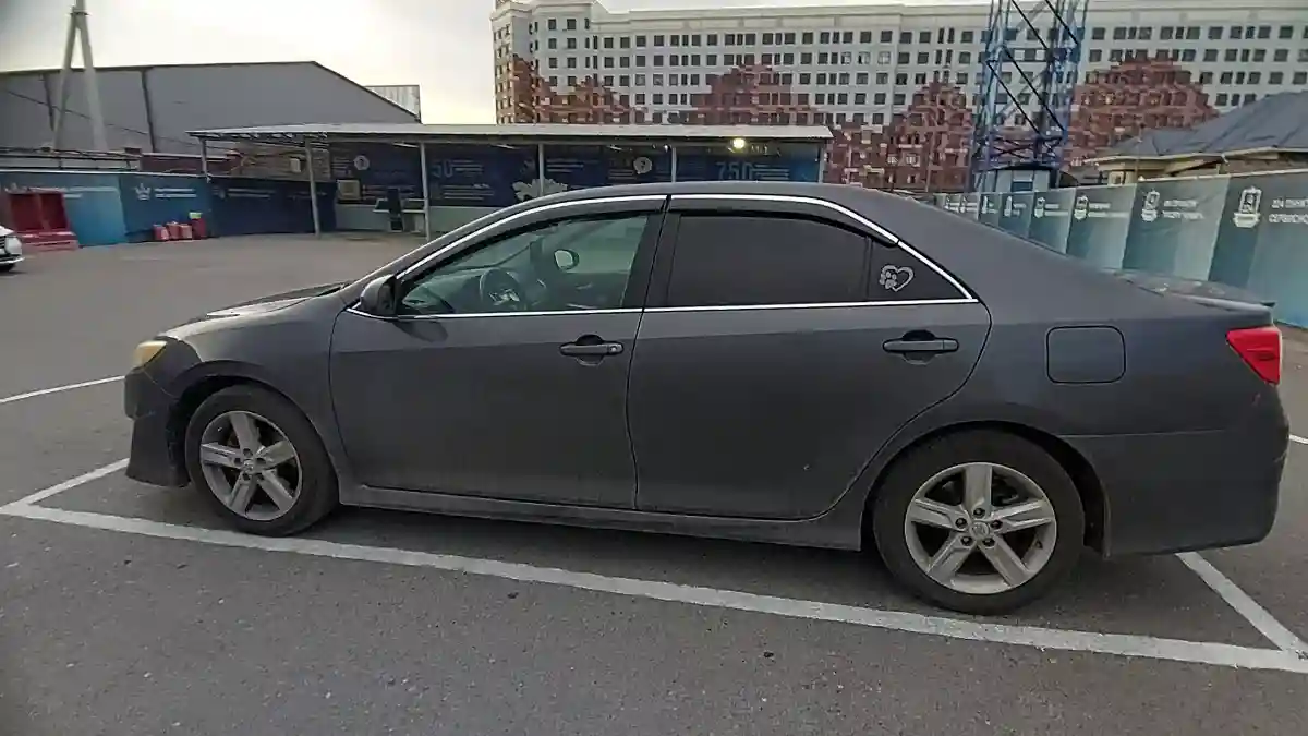 Toyota Camry 2012 года за 8 700 000 тг. в Шымкент