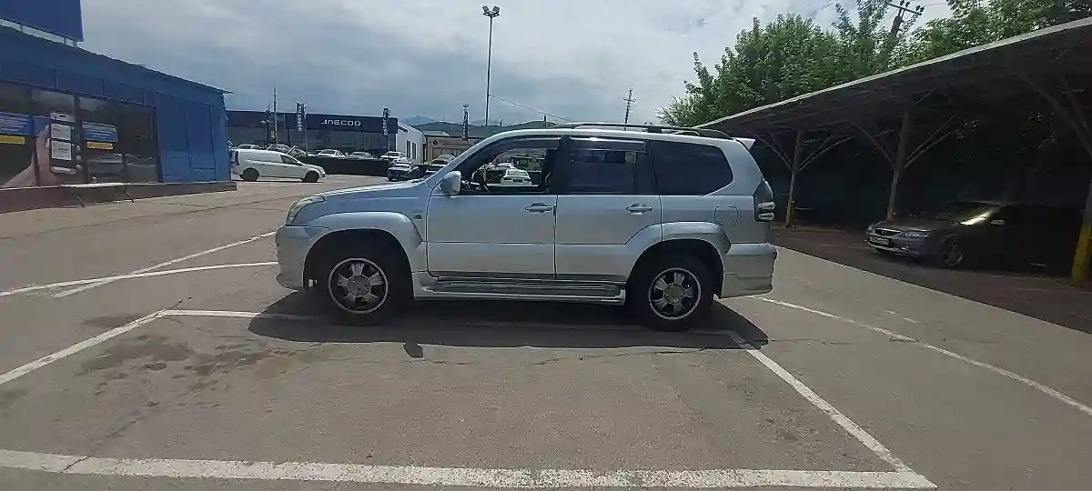 Toyota Land Cruiser Prado 2004 года за 9 000 000 тг. в Алматы